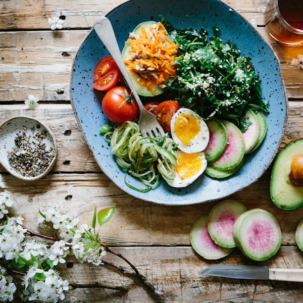Balanced lunch bowl with grains and vegetables